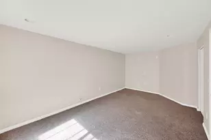 978 W 400 S, Layton, UT 84041 - Photo 24