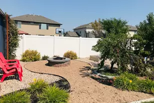 872 W Oxford Dr N, North Salt Lake, UT 84054 - Photo 4