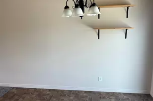 872 W Oxford Dr N, North Salt Lake, UT 84054 - Photo 8