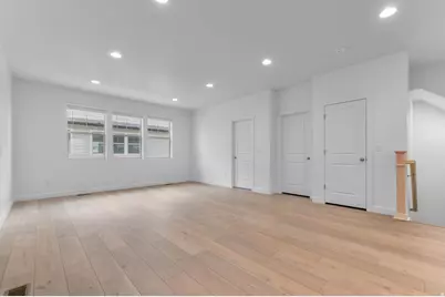 7034 S Overland Rd, West Jordan, UT 84081 - Photo 6