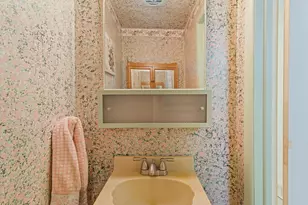 7060 S 2700 W, West Jordan, UT 84084 - Photo 6