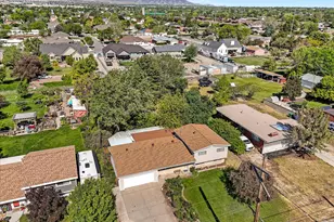 7060 S 2700 W, West Jordan, UT 84084 - Photo 28