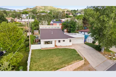 3541 S 50 W, Bountiful, UT 84010 - Photo 2