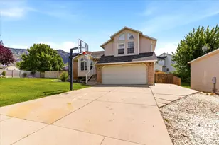2670 N 700 E, North Ogden, UT 84414 - Photo 2