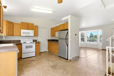 2654 N 700 E, North Ogden, UT 84414 - Photo 10