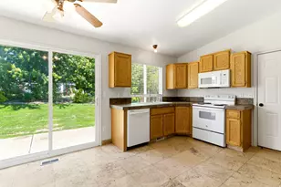 2654 N 700 E, North Ogden, UT 84414 - Photo 8