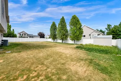 1108 N 3450 W, Layton, UT 84041 - Photo 6