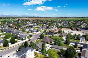 1111 S 2200 W, Syracuse, UT 84075 - Photo 40