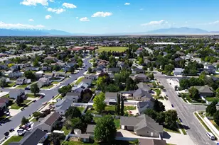 1111 S 2200 W, Syracuse, UT 84075 - Photo 46