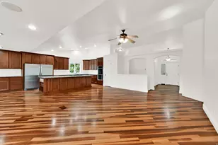 1111 S 2200 W, Syracuse, UT 84075 - Photo 8