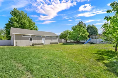 1111 S 2200 W, Syracuse, UT 84075 - Photo 36