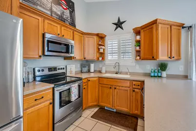 1593 W Turtle Dove Ln S, West Jordan, UT 84088 - Photo 4
