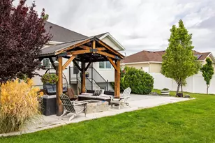 321 S Lookout Ridge Dr, Grantsville, UT 84029 - Photo 14