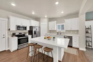 1716 E Talon Way N, Eagle Mountain, UT 84005 - Photo 8
