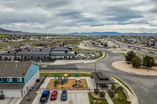 1716 E Talon Way N, Eagle Mountain, UT 84005 - Photo 34
