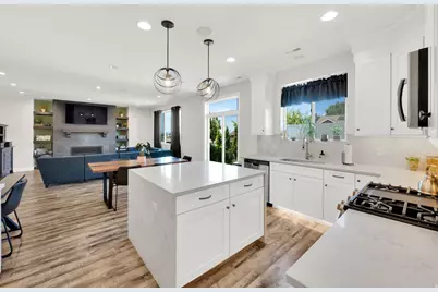 4272 W 6025 S, Roy, UT 84067 - Photo 12