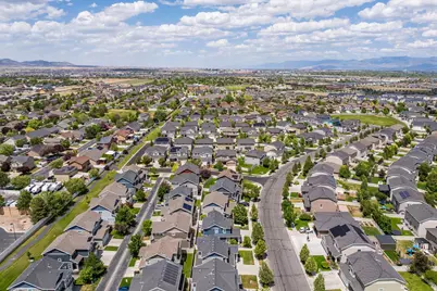 13342 S Moorfield Dr W, Herriman, UT 84096 - Photo 34