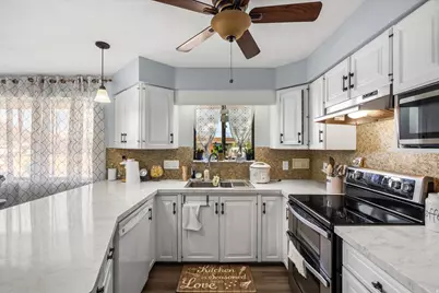 2427 W 5025 S, Roy, UT 84067 - Photo 4