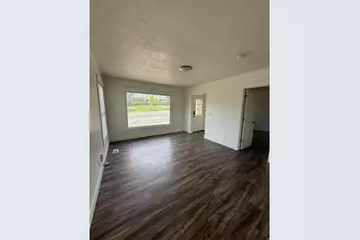 1482 E 900 S, Salt Lake City, UT 84105 - Photo 4