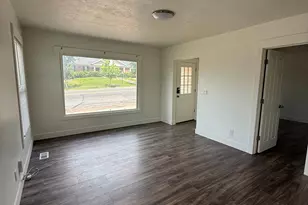 1482 E 900 S, Salt Lake City, UT 84105 - Photo 4
