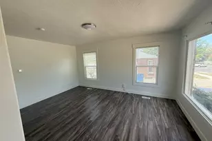 1482 E 900 S, Salt Lake City, UT 84105 - Photo 2