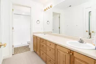 1581 E Old Lake Ln S, Fruit Heights, UT 84037 - Photo 26