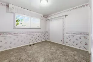 221 E 800 N, Tremonton, UT 84337 - Photo 14