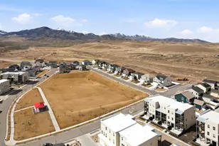 7617 S Bear Gulch Rd W, West Jordan, UT 84081 - Photo 18