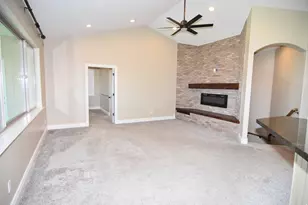 6 W Salem Hills Dr S, Elk Ridge, UT 84651 - Photo 10