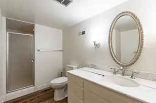 990 S Oak Hills Way, Salt Lake City, UT 84108 - Photo 34