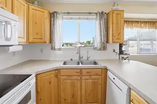 2647 W 2300 S, Syracuse, UT 84075 - Photo 12