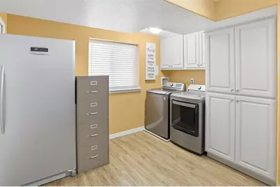 2647 W 2300 S, Syracuse, UT 84075 - Photo 30