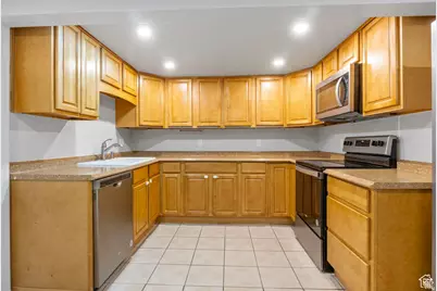 512 N 100 E, Orem, UT 84057 - Photo 24