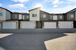 10 S 410 W, Providence, UT 84332 - Photo 2