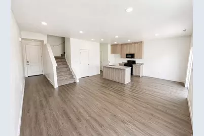 10 S 410 W, Providence, UT 84332 - Photo 4