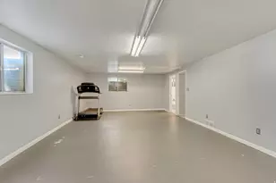 1318 W 5000 S, Taylorsville, UT 84123 - Photo 36