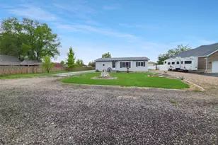 145 N 400 E, Levan, UT 84639 - Photo 4