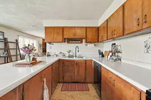255 E 13275 S, Draper, UT 84020 - Photo 10