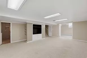 378 W 200 S, Bountiful, UT 84010 - Photo 24