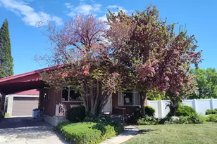 378 W 200 S, Bountiful, UT 84010 - Photo 30