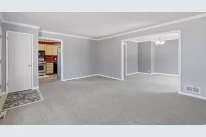 378 W 200 S, Bountiful, UT 84010 - Photo 6
