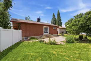378 W 200 S, Bountiful, UT 84010 - Photo 28