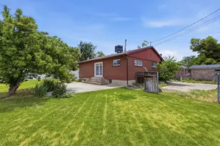 378 W 200 S, Bountiful, UT 84010 - Photo 30