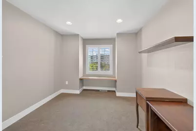4268 S Main St, Murray, UT 84107 - Photo 14