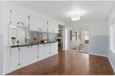 877 N 700 W, Provo, UT 84604 - Photo 14