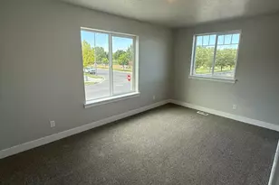 264 N 950 W, Springville, UT 84663 - Photo 20