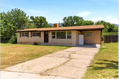 878 N Garnet E, Layton, UT 84041 - Photo 2