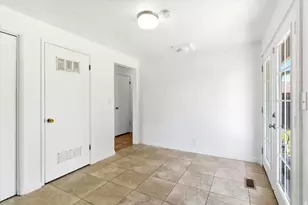 878 N Garnet E, Layton, UT 84041 - Photo 6