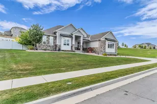 14912 S Misty Springs Dr, Herriman, UT 84096 - Photo 4