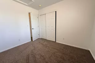 938 W 1520 N, Clinton, UT 84015 - Photo 16